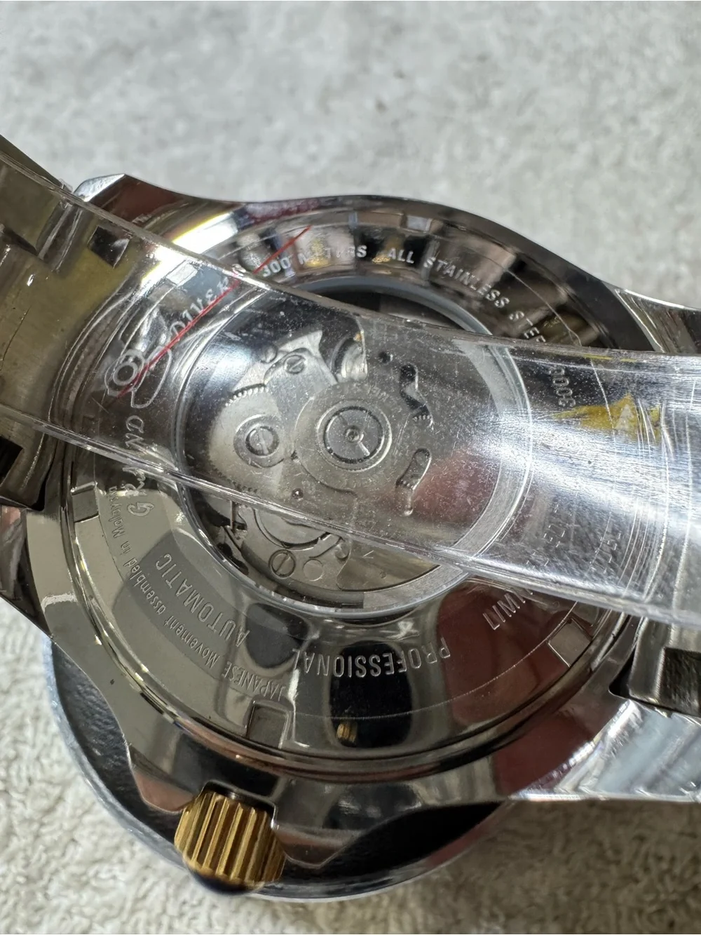 #185 Invicta diamond special edition Black Dial Men’s Watch with Gold-Tone Cryst